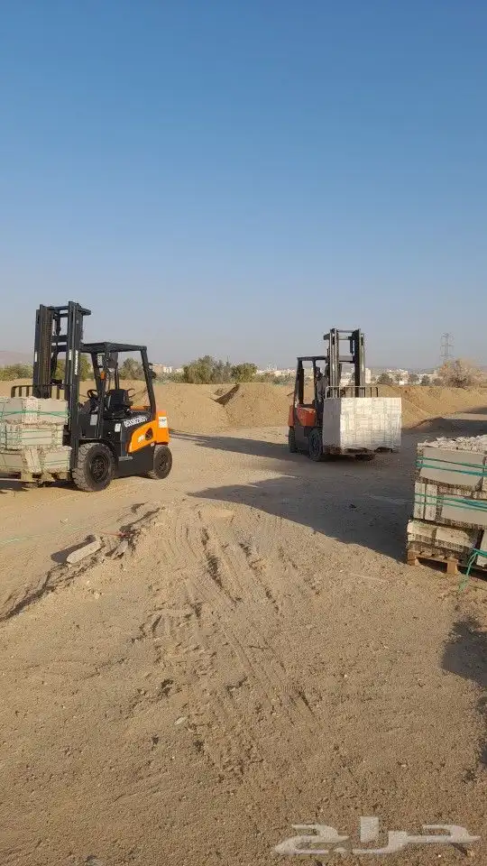 فوركلفت شوكيه رافعة للايجار 0