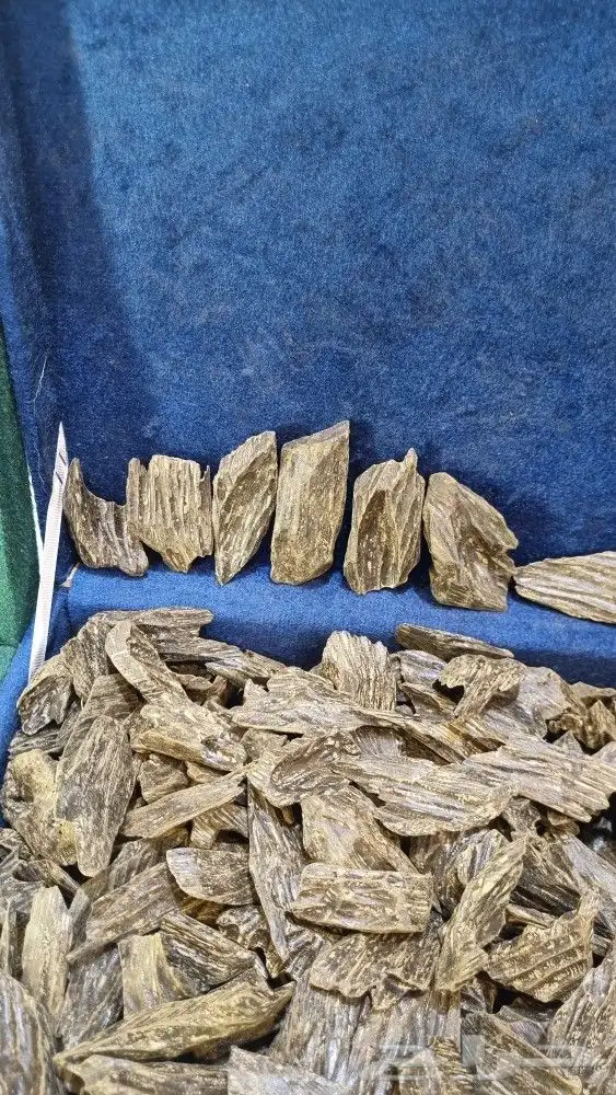 العود الازرق الفاخر كلمنتان طبيعي محسن 0
