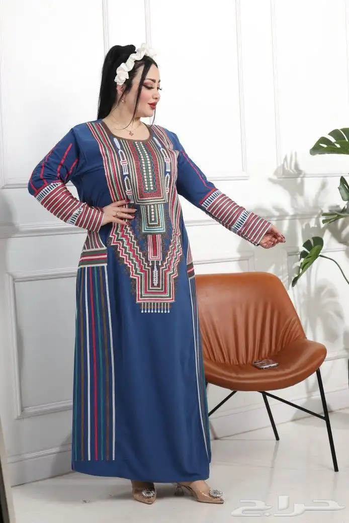وفرت جميع انواع الفساتين الملكية 2