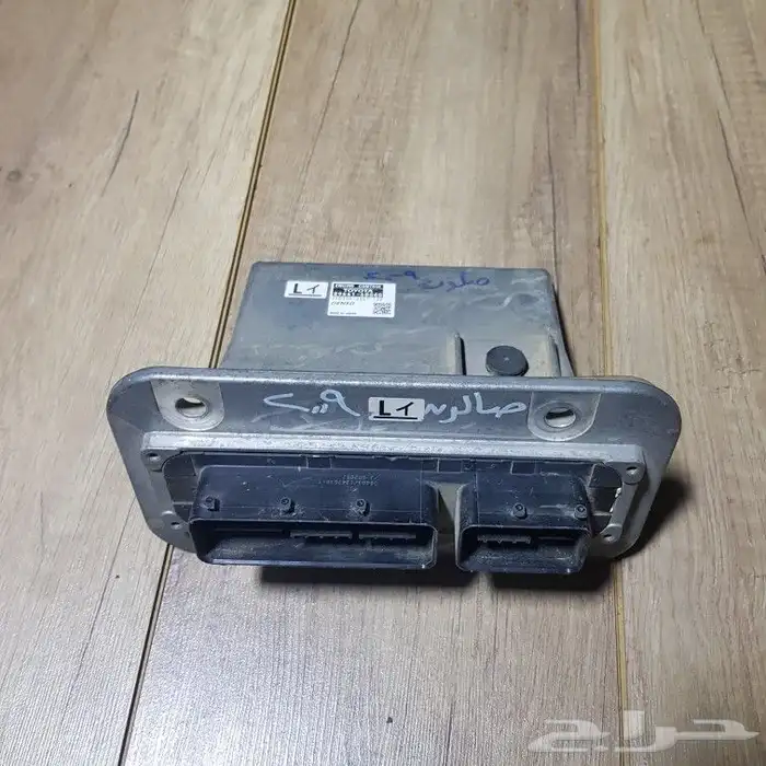 للبيع مجموعة كمبيوترات سيارات يابانيه مستخدمه نظيفه 0