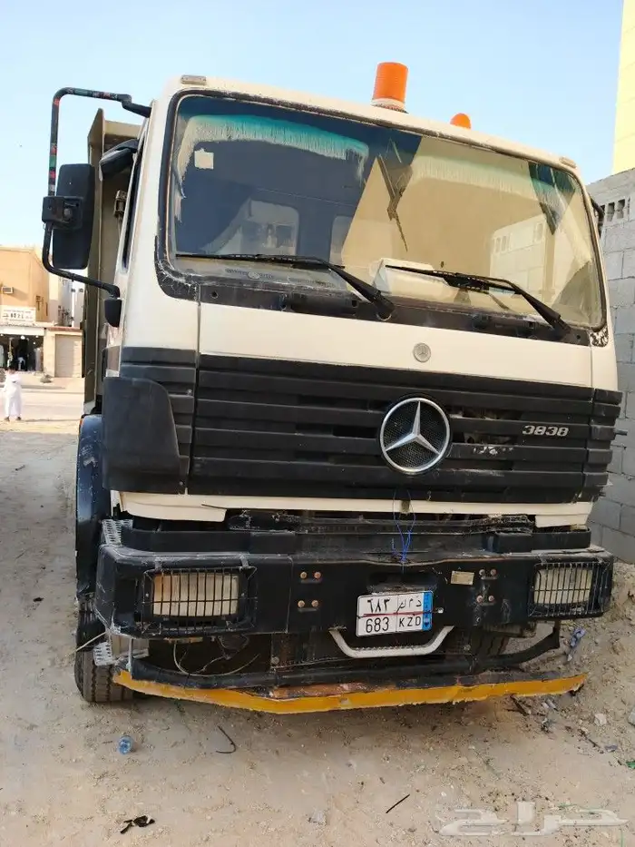 قلابات للايجار 1