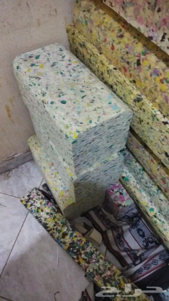 تنجيد وتفصيل مجالس مساند اسفنج وضغط وباطرمه 0