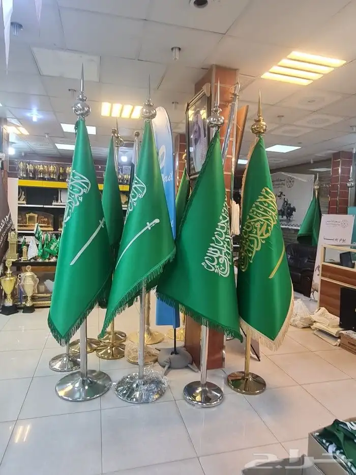 طباعة وتركيب اعلام 0