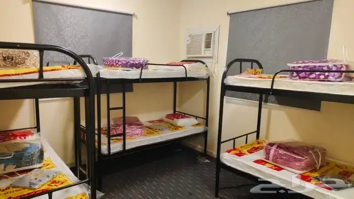 سراير بطانيات مراتب مخدات دواليب خشب والحديد استعداد تام لح 6