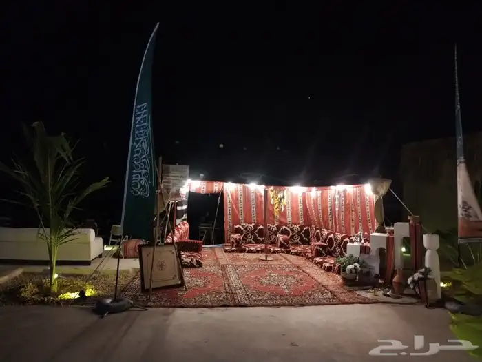 خيمة مع ركن تراثي للإيجار 2