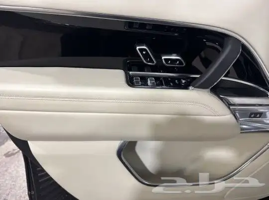 رانج روفر اوتو بيوجرافي Range Rover Autobiography موديل 2023 12