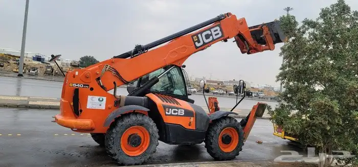 للايجار رافعه تلسكوبيه سفتي 0