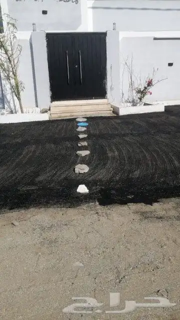 اسفلت مقشور وجديد ودفنيه نظيفه وسباس 5