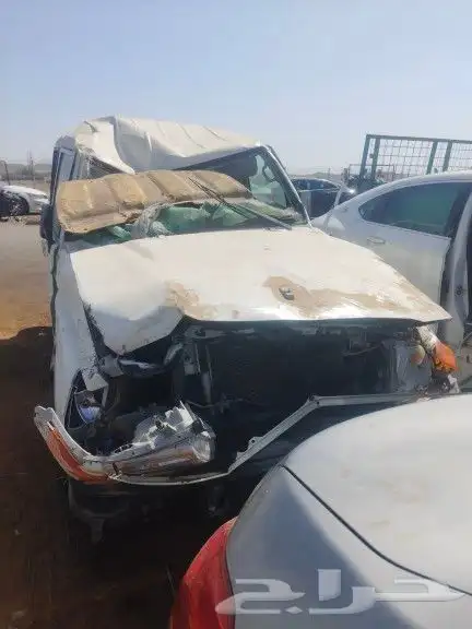 لاندكروزر 2015 1