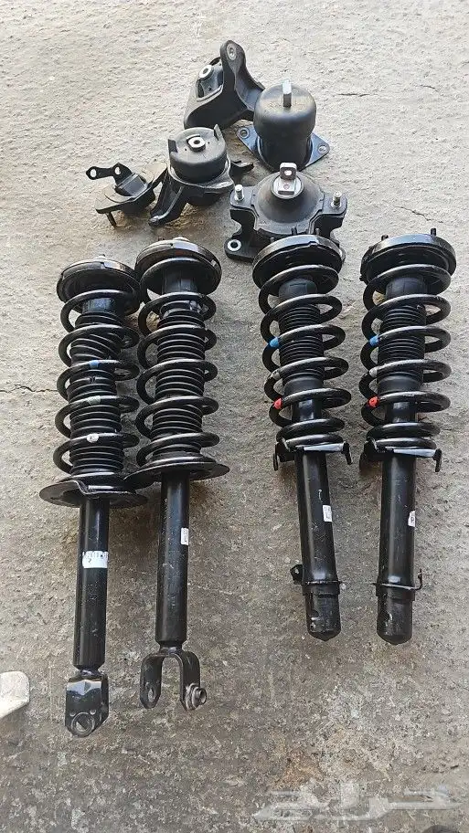 قطع غيار هوندا اكورد 6 سلندر 2008- 2017 كراسي مكينه و مساعدا 7