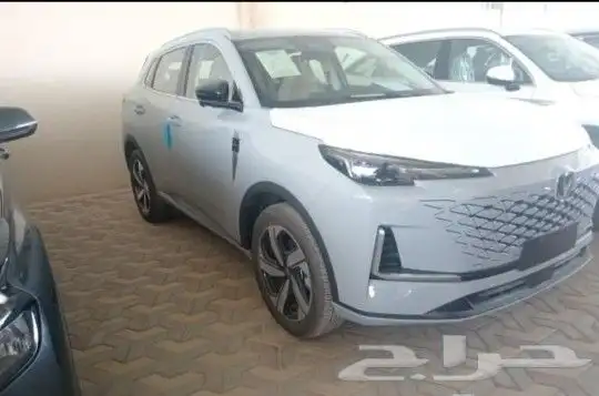 شانجان يوني اس 2025 لون اسمنتي 0
