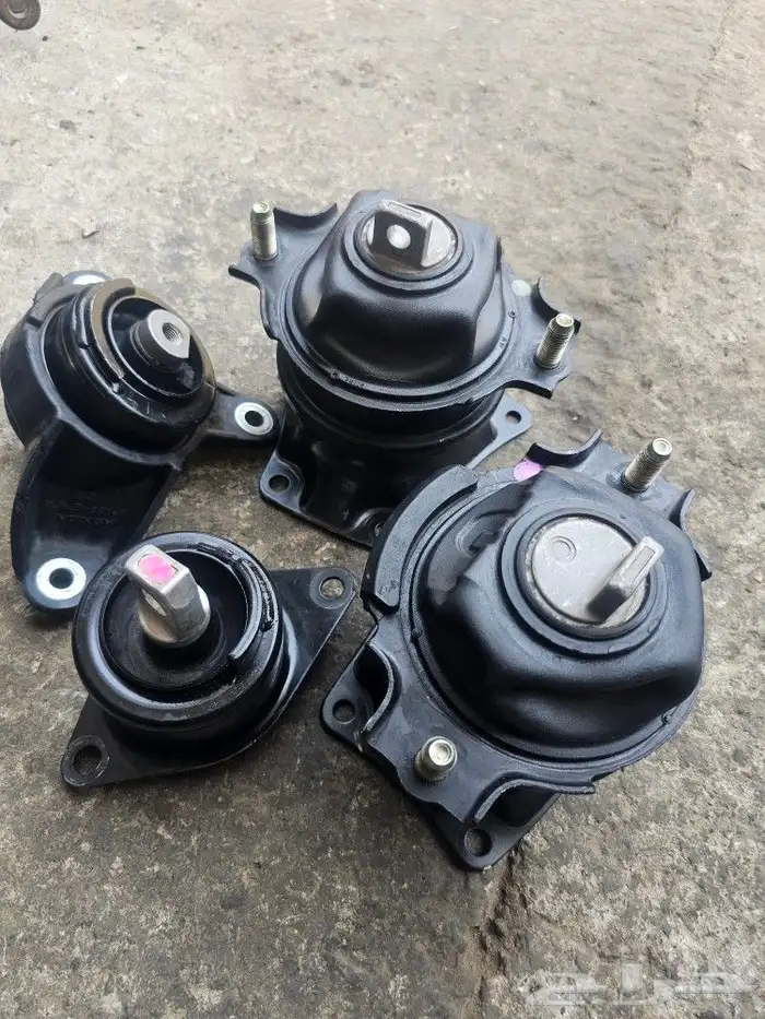 قطع غيار هوندا اكورد 6 سلندر 2008- 2017 كراسي مكينه و مساعدا 4