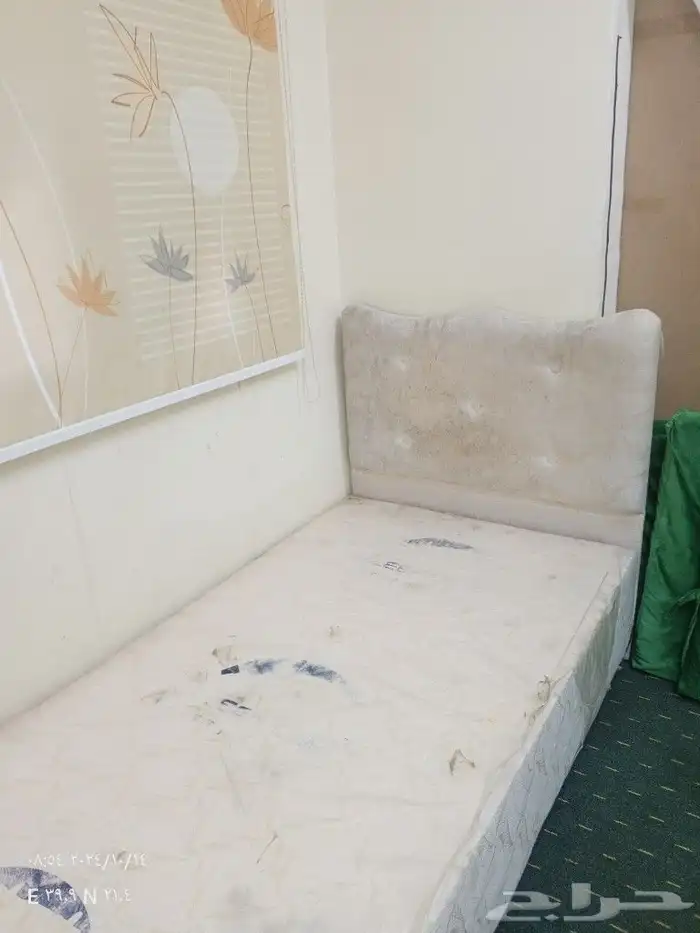 سرير خشبي مع فييبر 1