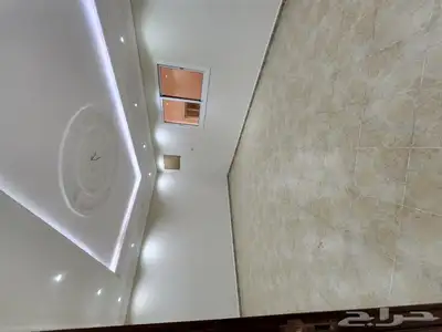 شقة للايجار 4 غرف حي الريان 1