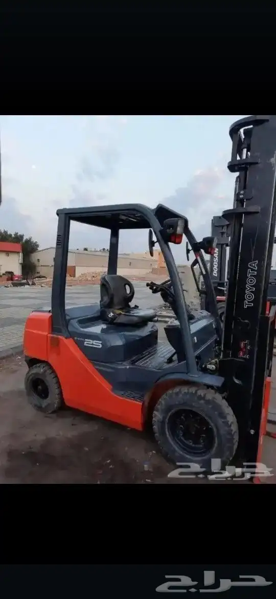 فوركلفت رافعات شوكيه كرينات ونش للايجار الشهري وليومي 7