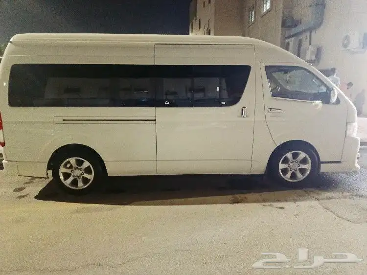 باصات للايجار مع السائقين 0