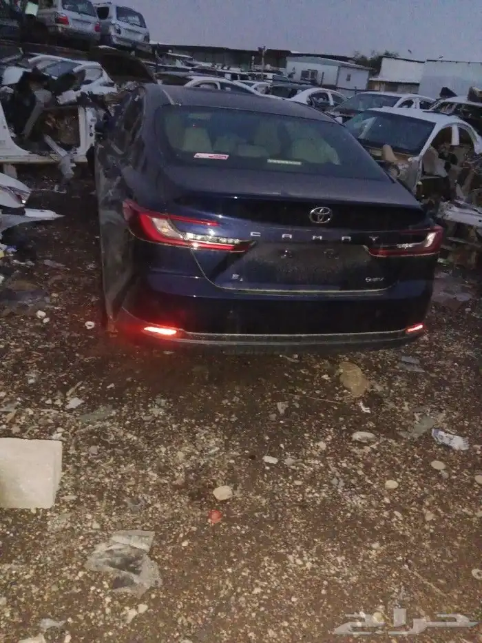 تشليح لبيع قطع غيار كامري موديل 2025 1