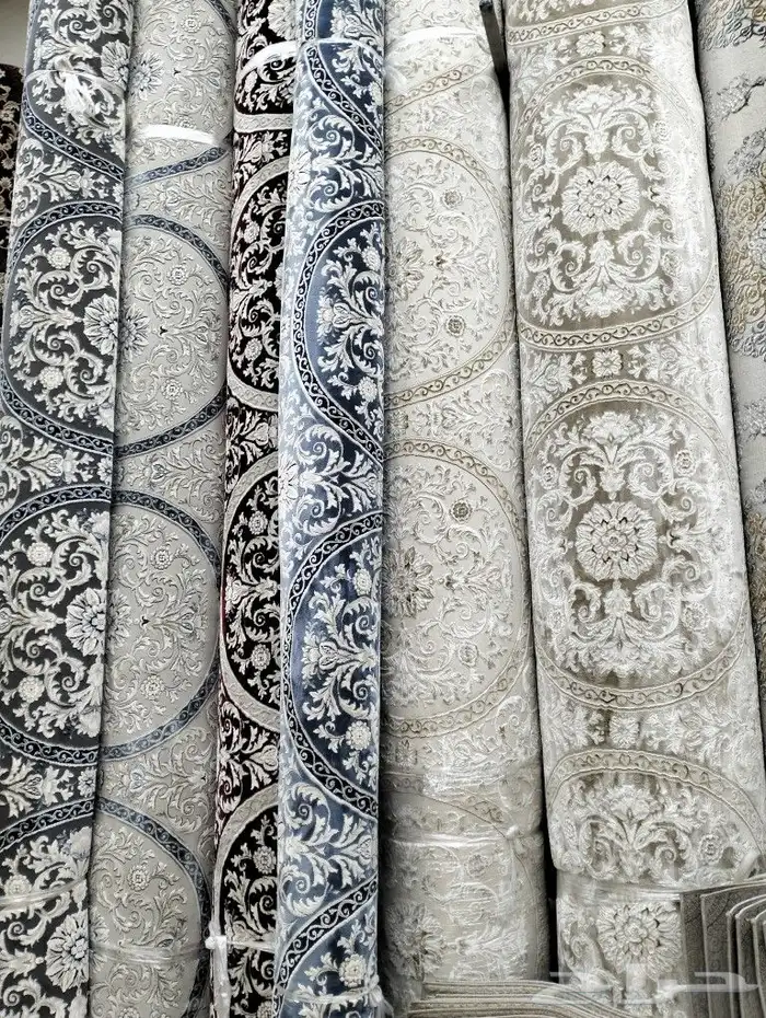 يوجد لدينا موكيت تركى وامارتى ووطني وجميع انواع الفنيل بلجيك 6