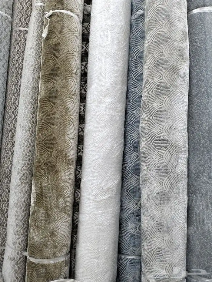 يوجد لدينا موكيت تركى وامارتى ووطني وجميع انواع الفنيل بلجيك 1