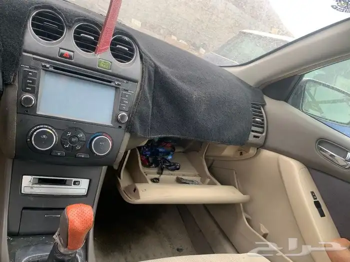 قطع غيار نيسان التيما تشليح 3
