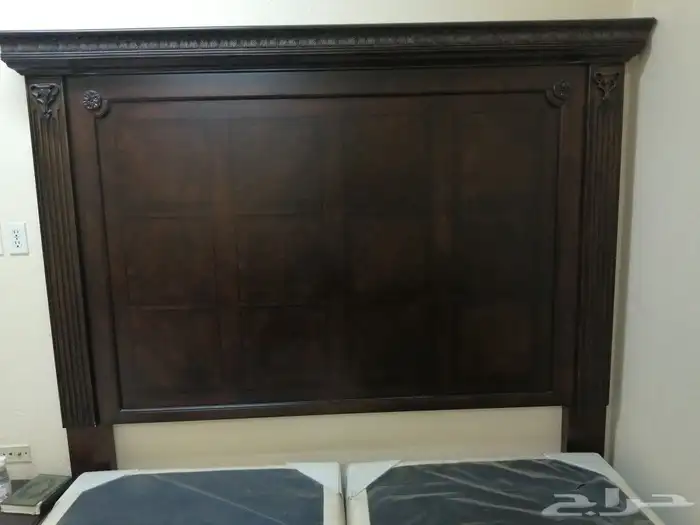 سرير نفرين للبيع بحالة ممتازه 1