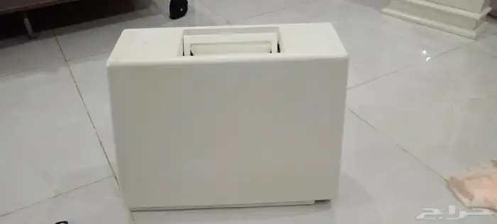 مكينة خياطة جانومي شبه جديدة 2