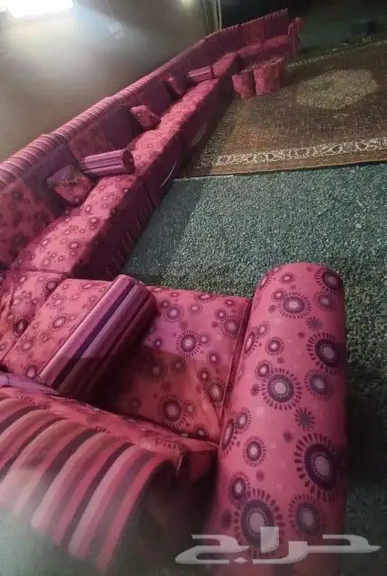 كنب جلسة موضح فالصور 0
