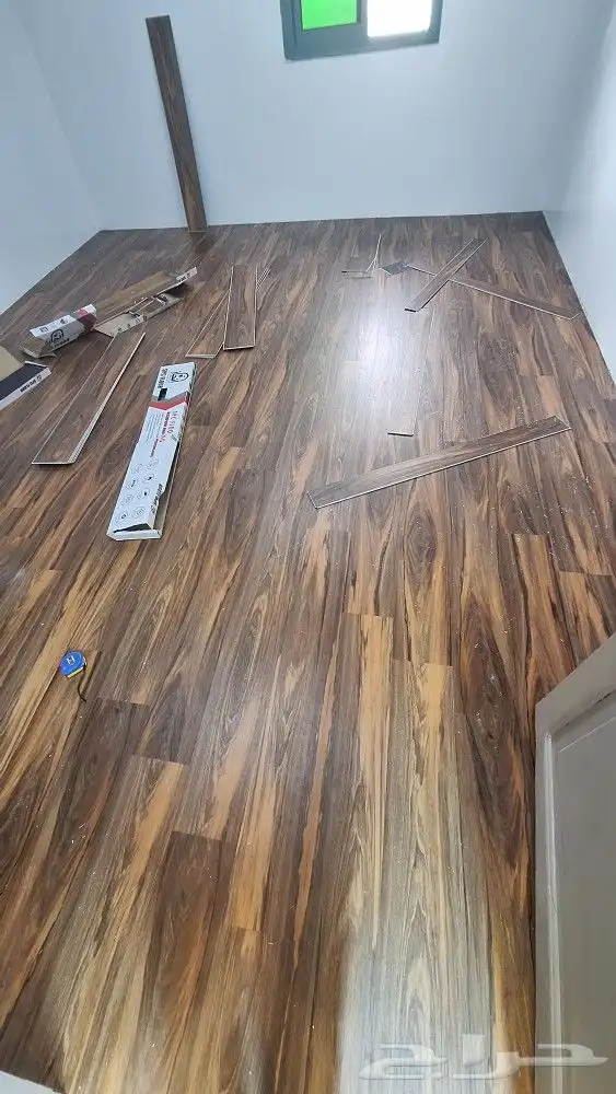 أعمال الباركيه مع خلفيات ديكوريه 0