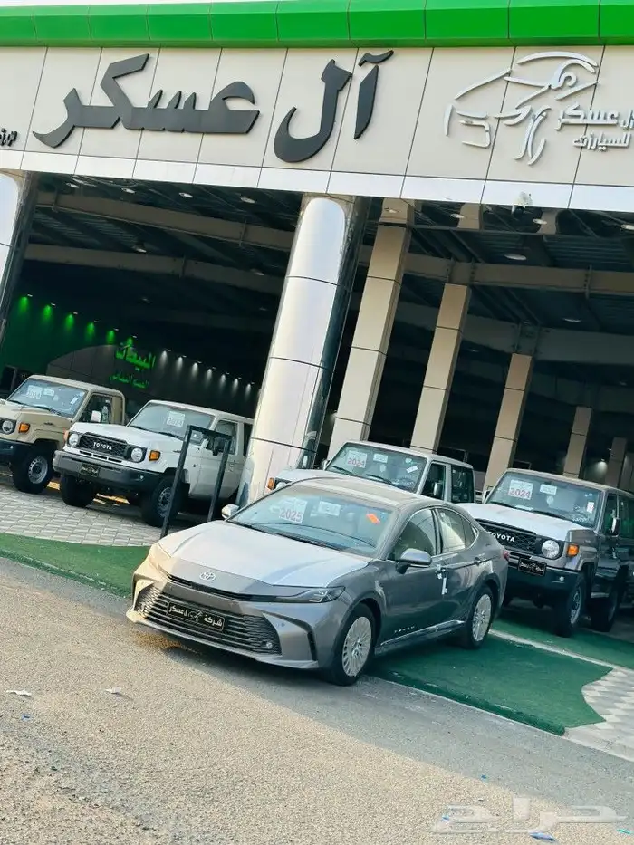 تويوتا كامري LE 2025 0