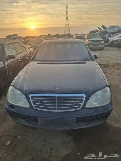 مرسيدس ماكز 350 موديل 2005 قطع غيار تشليح 3