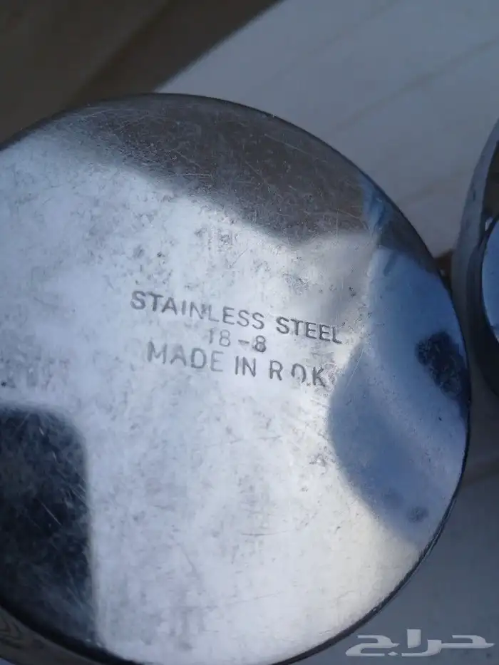 اباريق ستيل مستعمل. نظيف طقم 5