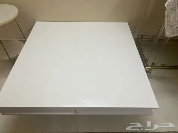 طاولات ممتازه للبيع استخدام نظيف 2