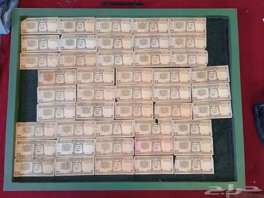 عملة ريال الملك فهد رحمة الله العدد 45 ريال على السوم 3
