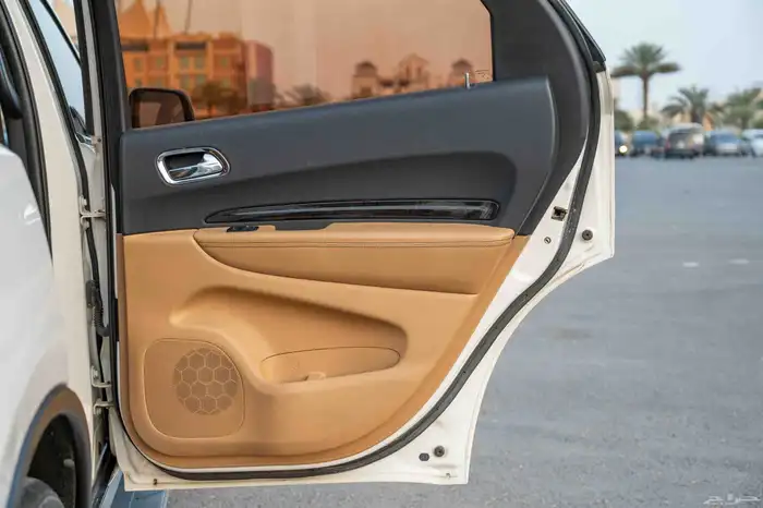دودج درانقو فل كامل 2011 5.7 v8 17