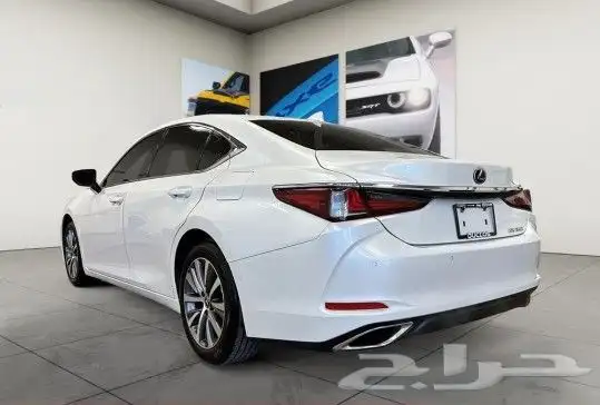 لكزس اي اس بريميوم Lexus ES 350 Premium FWD Sedan موديل 2020 4