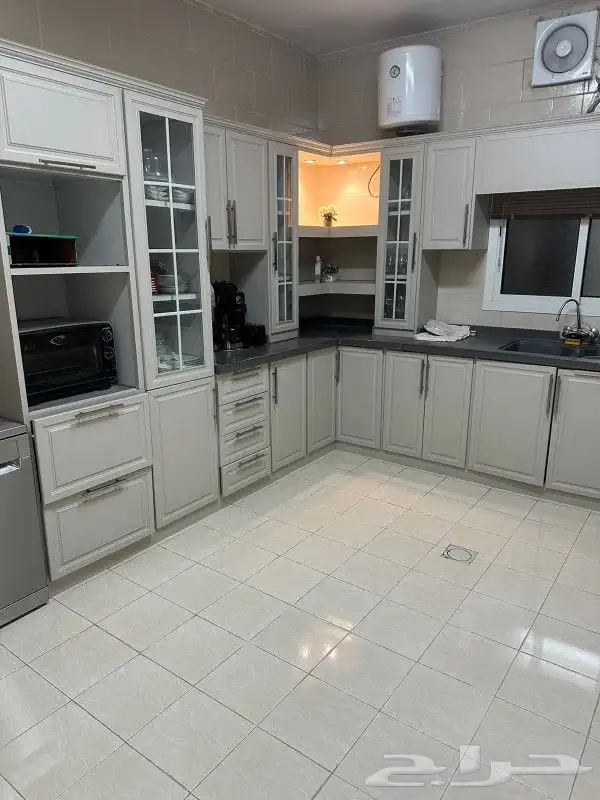 فك وتركيب ونقل وصيانة مطابخ 0