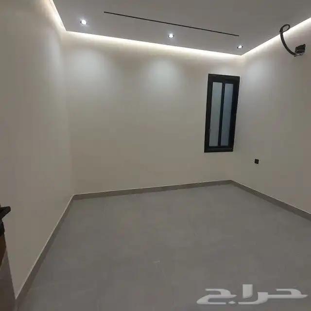 شقه للبيع في حي العوالي 5