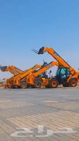 لتاجير المعدات جي سي بي رافعات شوكيه كرينات 0