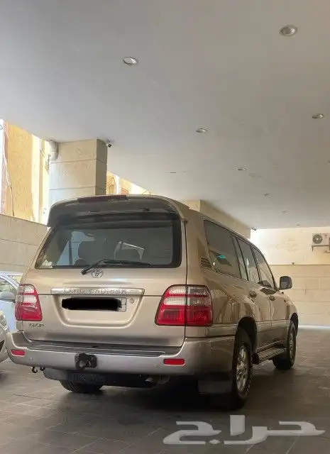 للبيع تويوتا لاندكروزر 2004 م فل كامل GXR 3