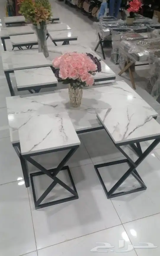 طاولات ضيافة 0