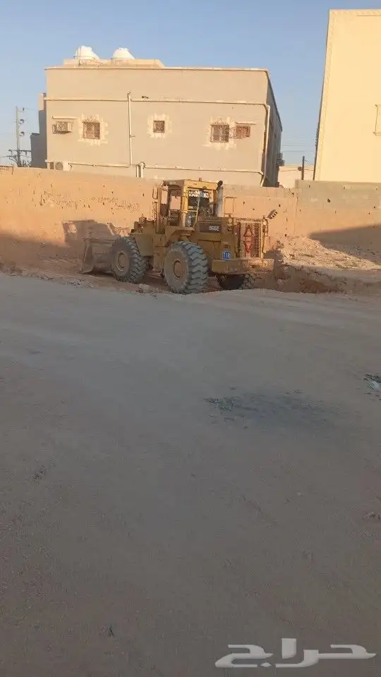 موجود2 شيول للايجار 966 E و 966F موجود في حفر الباطن سائقين 1