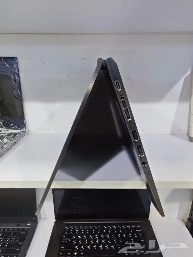 ThinkPad X1 Yoga الأداء الفائق مع تصميم 2 في 1 4