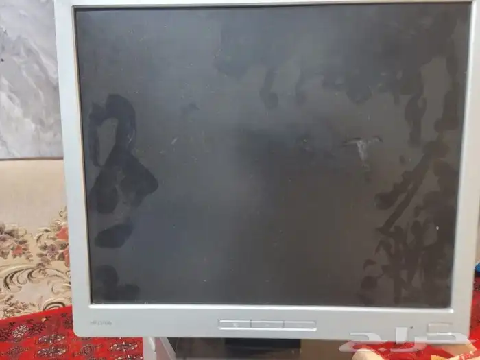 كمبيوتر للبيع 250ريال 2