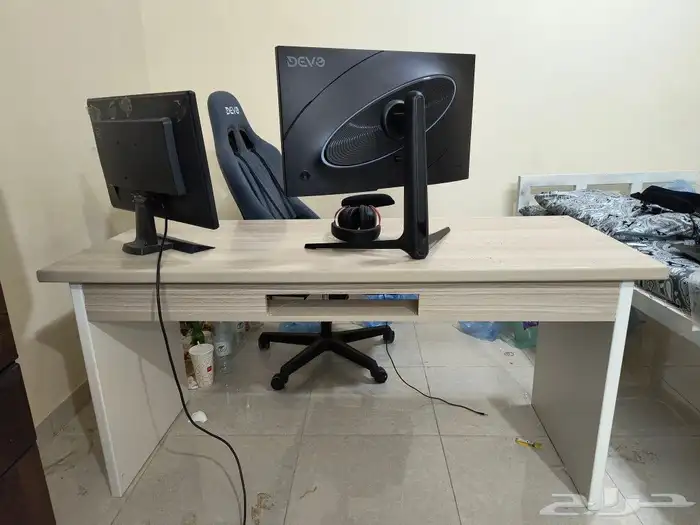 طاولة Pc كمبيوتر وكرسي ديفو للبيع 0