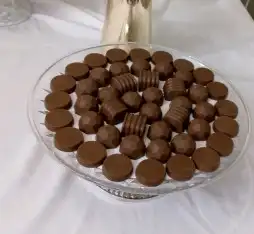 شوكولاته بلجيكيه فاخرة بحشوة متنوعة 1
