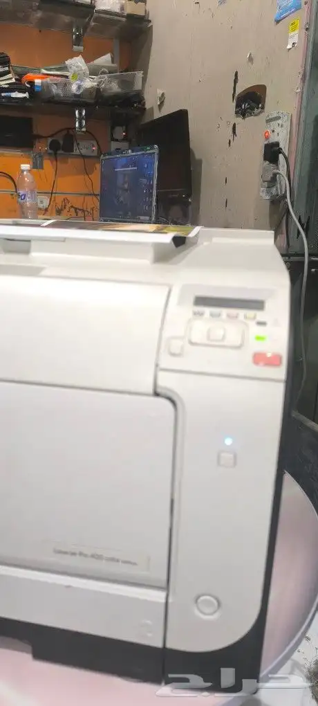طابعة اتش بي ليزر ملون 4