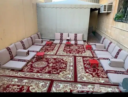 قهوجين وصبابين رجال ونساء كنب وكراسي زل طاولات ومضلات 8