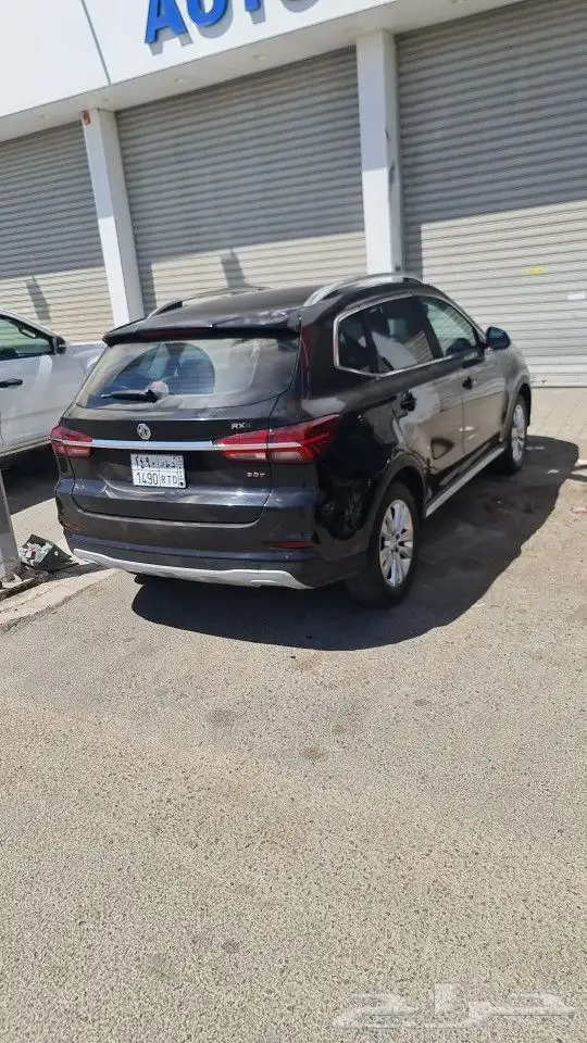جده سلطان بن سلمان 2