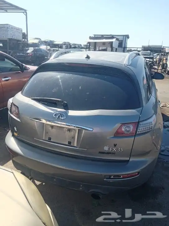 انفنتي FX35 2006 البيع قطع غيار 0