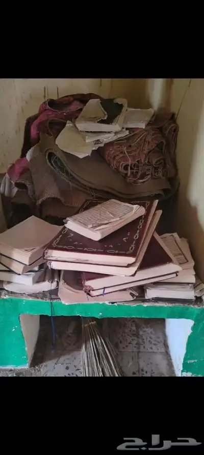احتاج متبرع مصاحف قران كريم لمسجد الله يجعل والديكم في الجنه 1